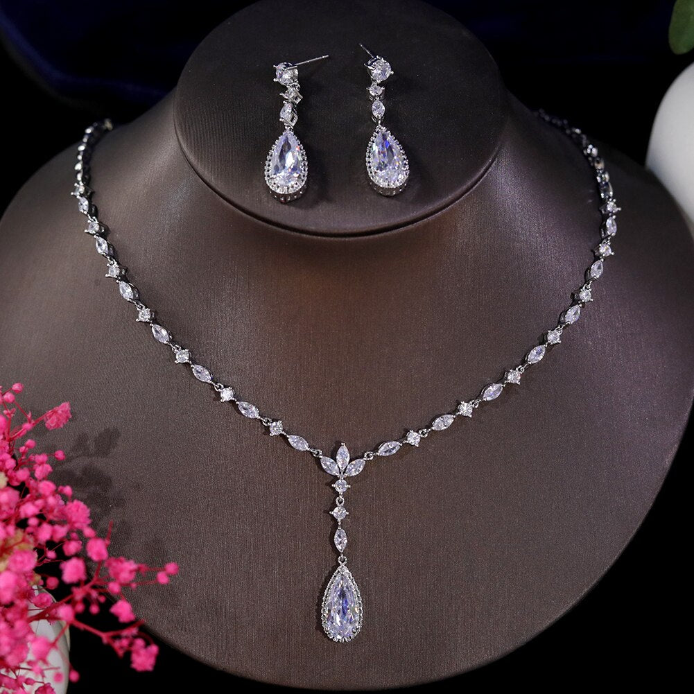 Parure Bijoux Mariage Discret