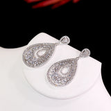 Boucle d'Oreilles Mariage Jeune Femme