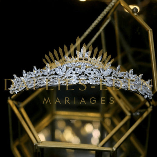 bijoux-diademe Tiare Femme Argentée Tiare Mariage Perle et Strass